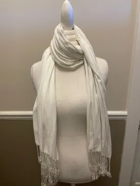 <€€ Womens Juniors White Wrap Winter Scarf Shawl with Fringe