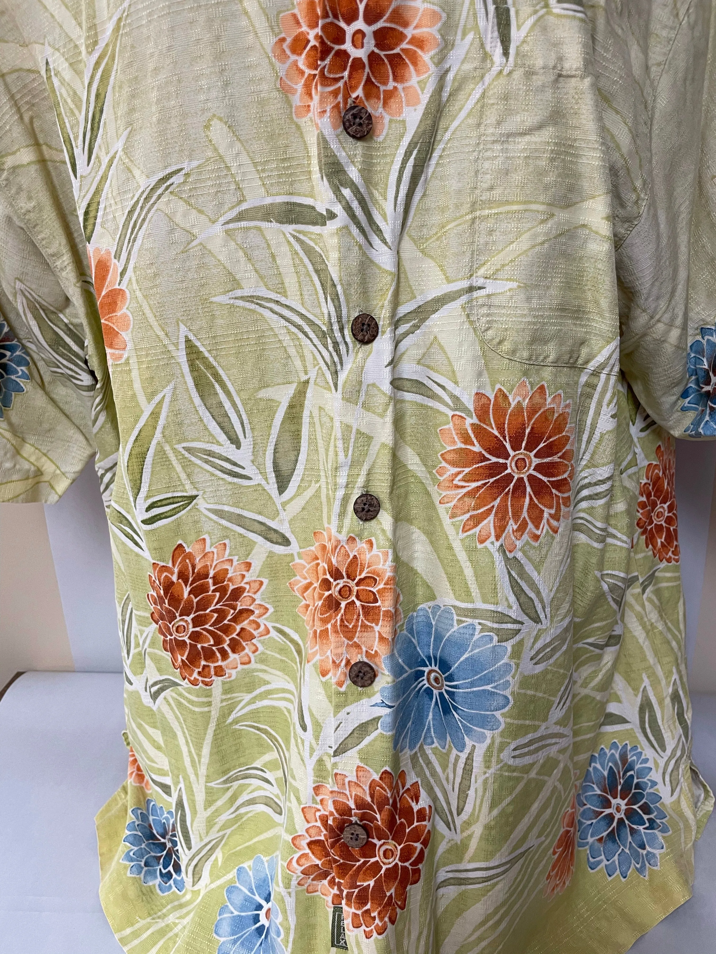 <€€*v Mens TOMMY BAHAMA Silk Yellow Floral Hawaiian Print Camp XLarge Pocket