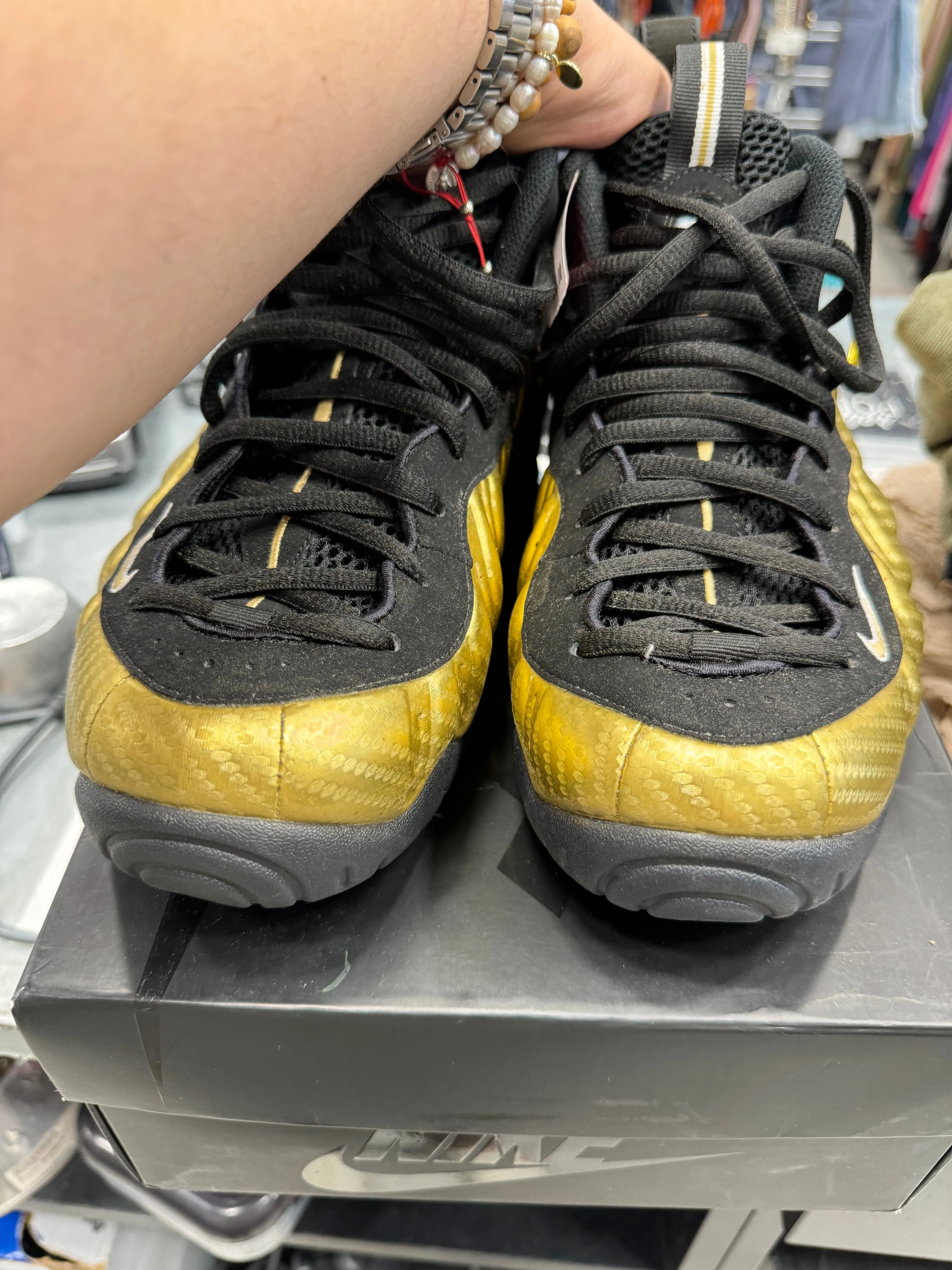Nike men Athletic Shoes MEN10.5
